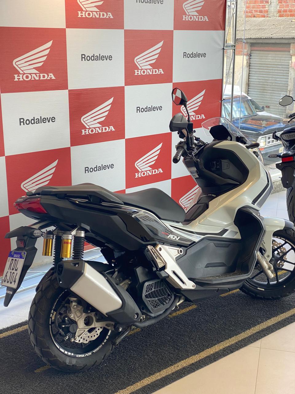 HONDA ADV 150