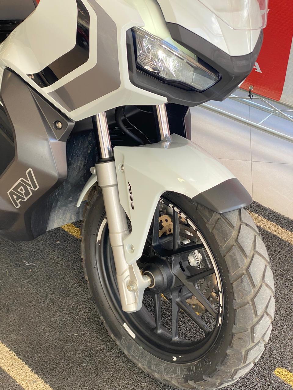 HONDA ADV 150
