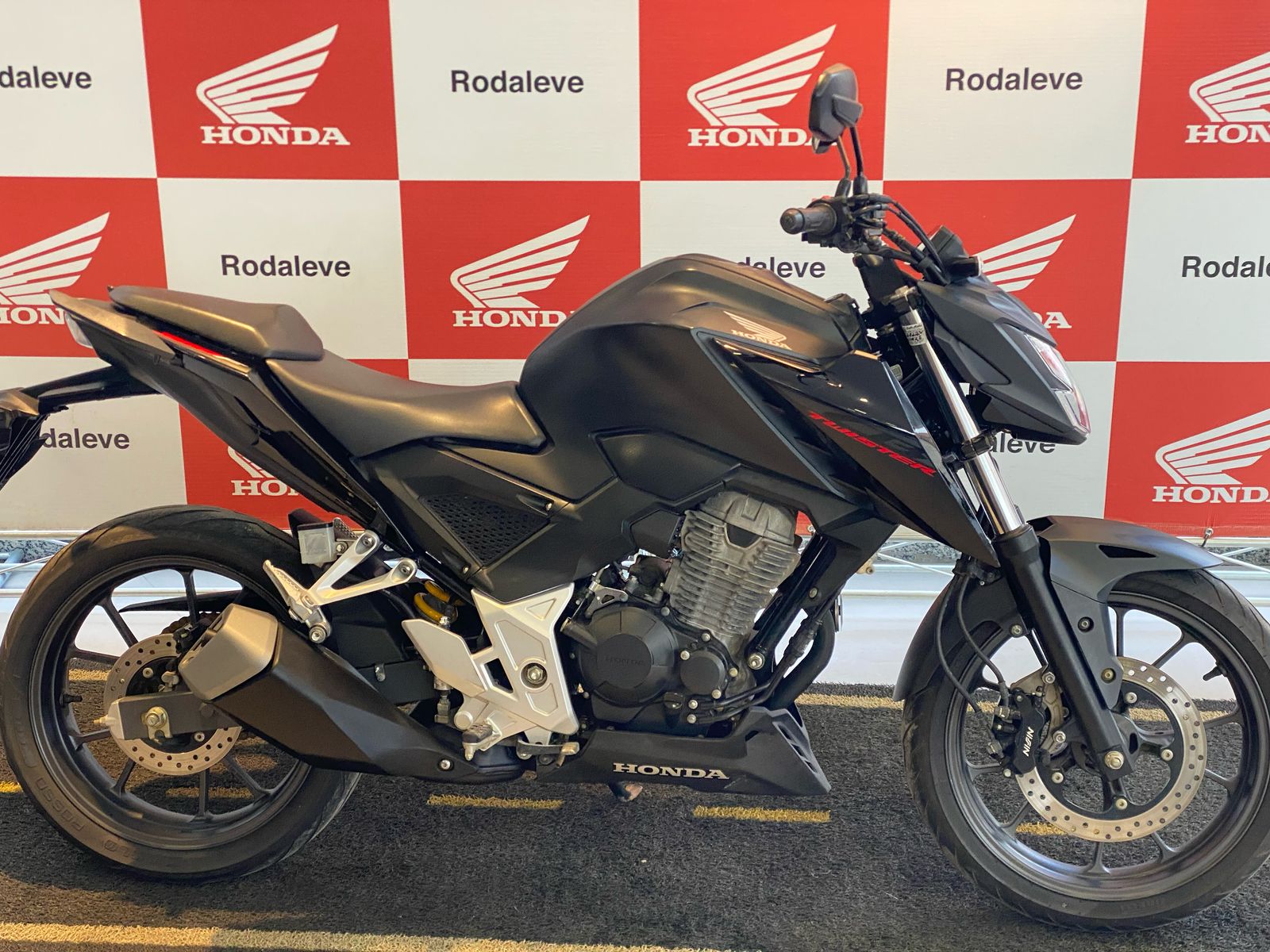 HONDA CB TWISTER 300F